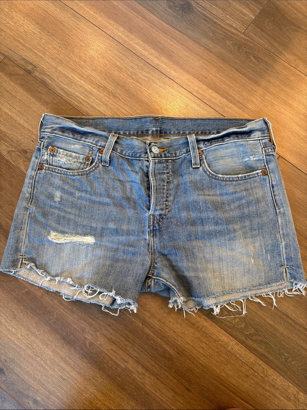 Vintage Levi’s Blue Denim Cut Off Shorts
